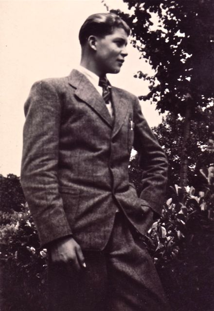 Harry heeft ons dikwijls gezegd dat hij eigenlijk een alien was, maar omdat de film nog moest uitkomen wisten we niet wat hij bedoelde.